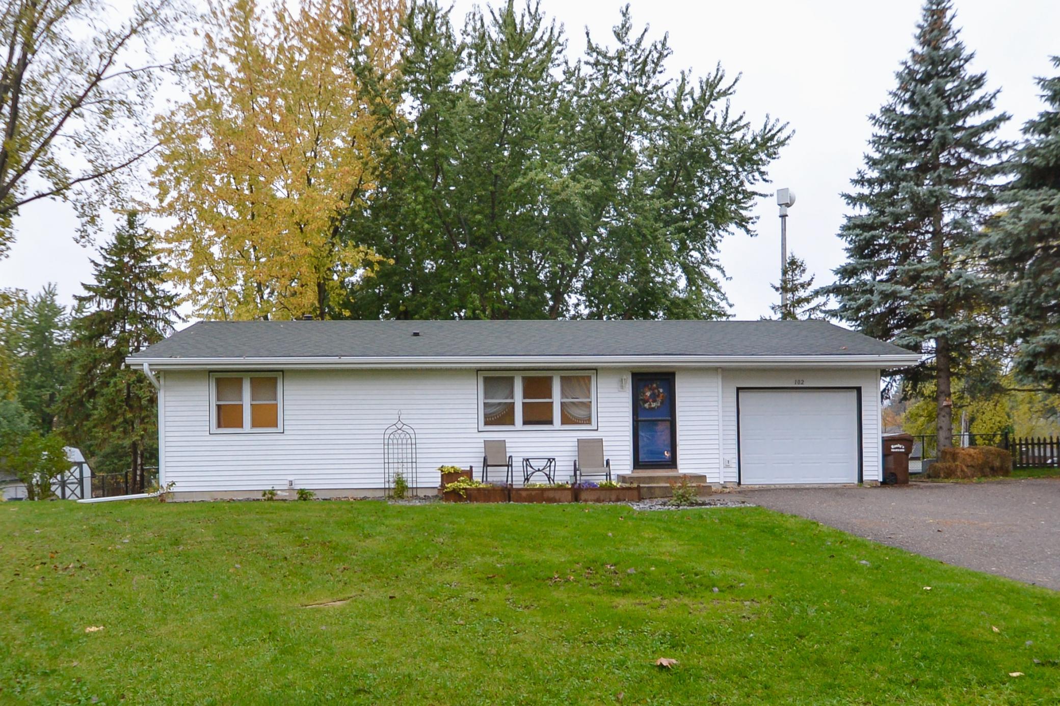 102 Highland Lane — photo