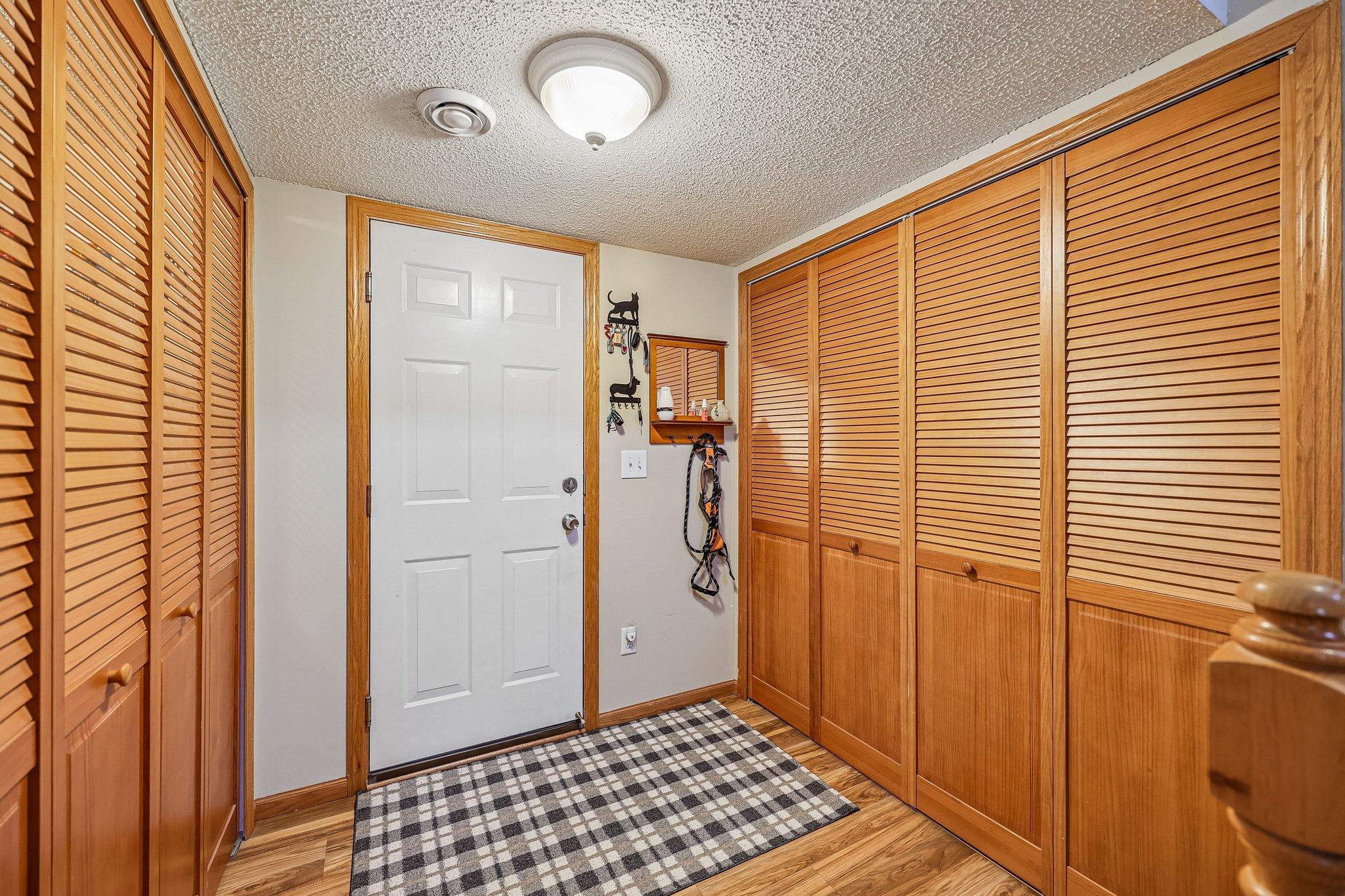 1704 Riverside Drive, Shakopee, MN 55379 — photo 3