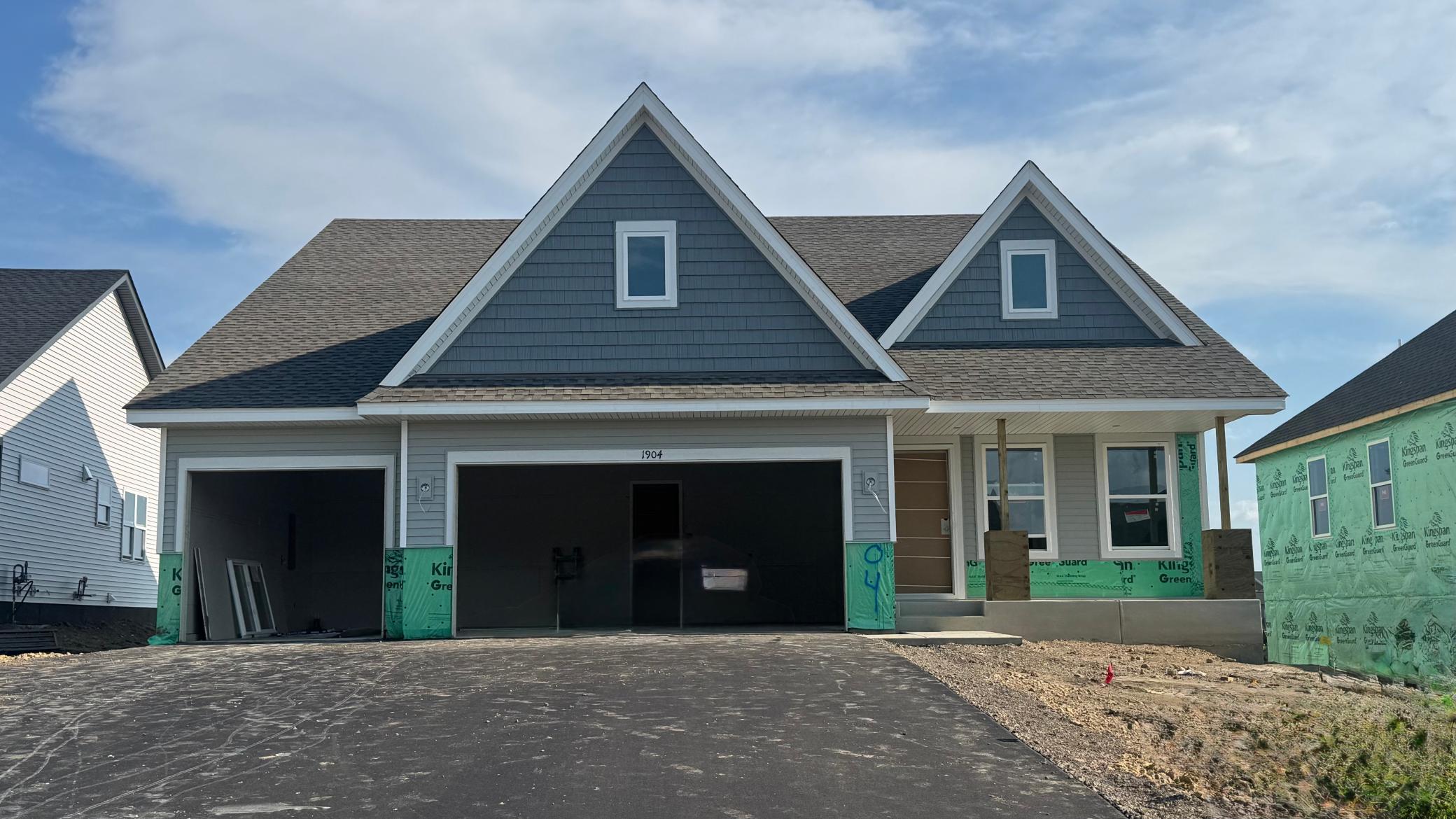 1904 Dogwood Court — photo