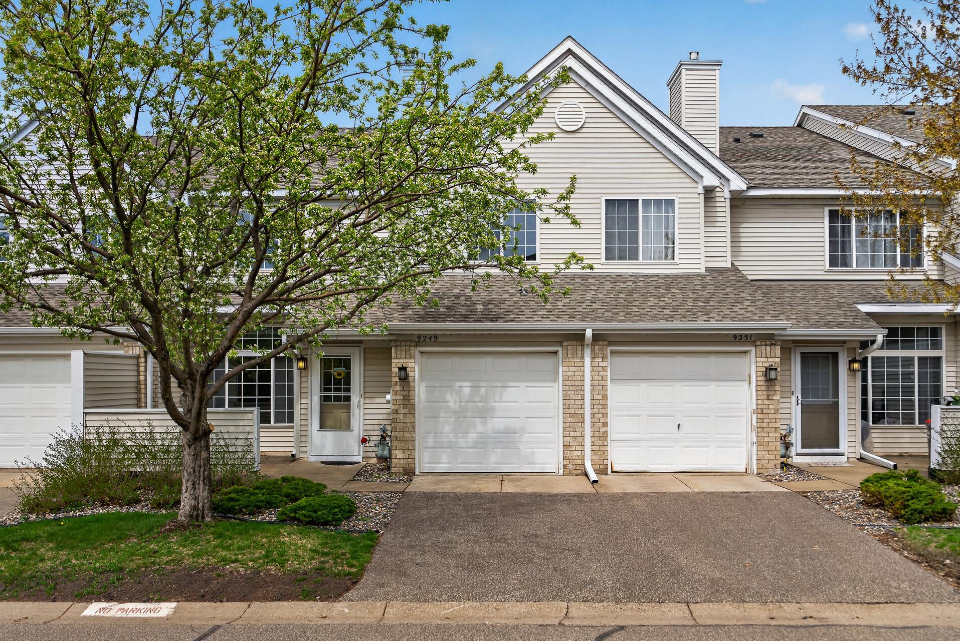 9249 Troon Court — photo