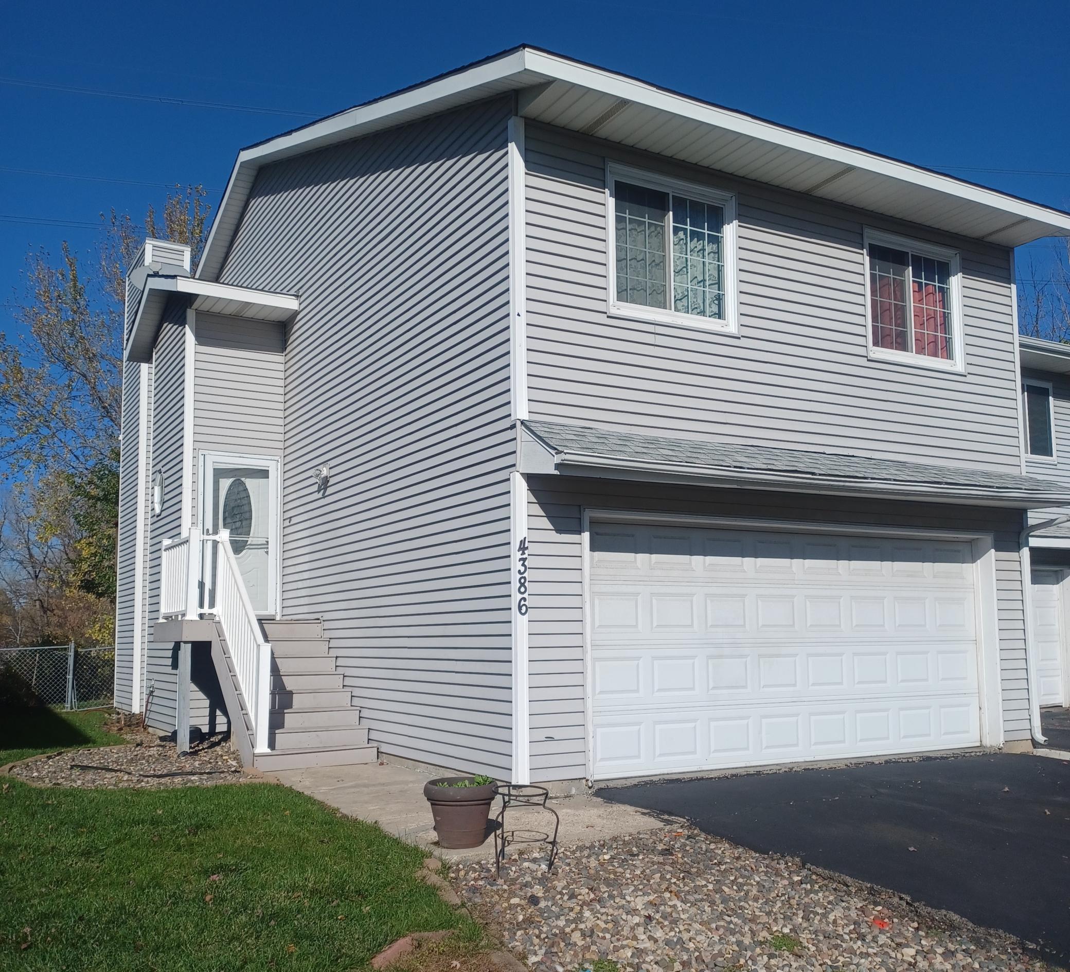 4386 Cinnamon Ridge Trail — photo