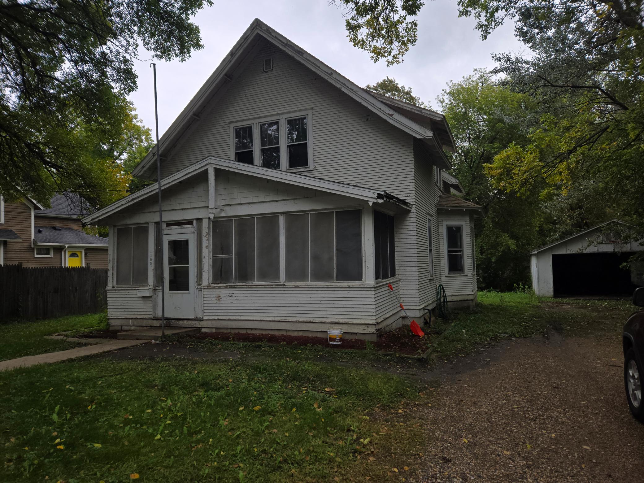 1105 Trott Avenue SW — photo