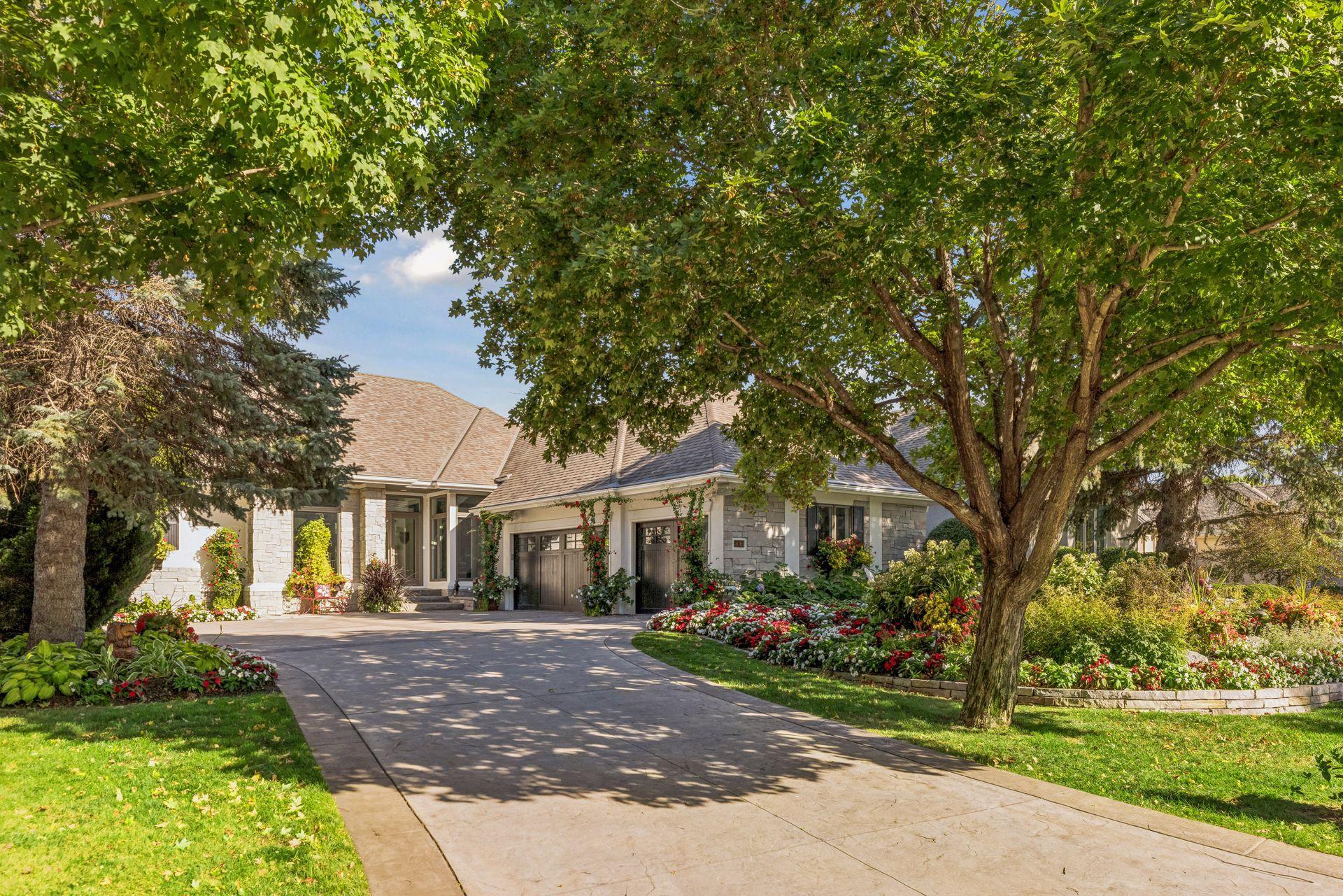 9061 Breckenridge Lane — photo