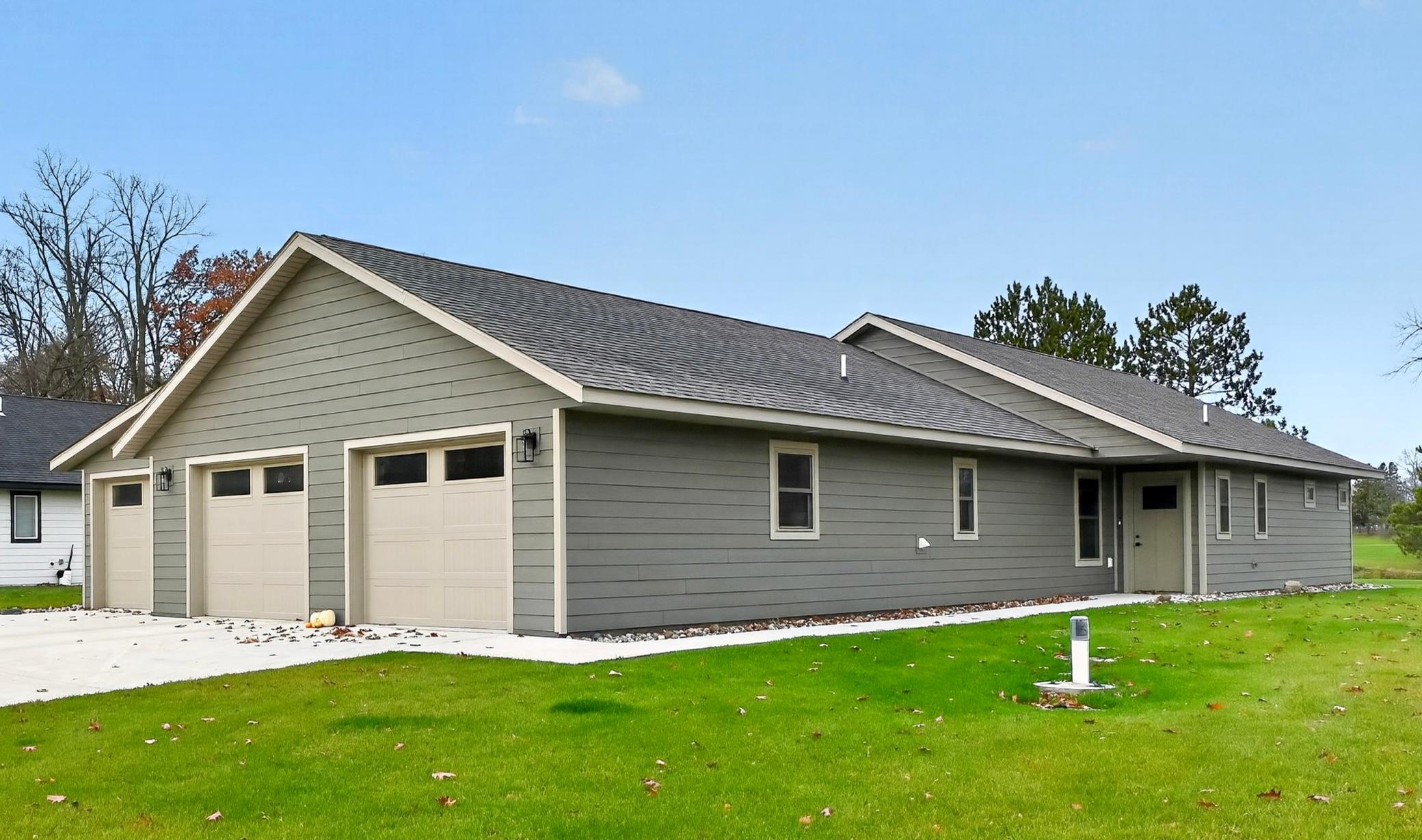 12826 Parview Lane NE — photo