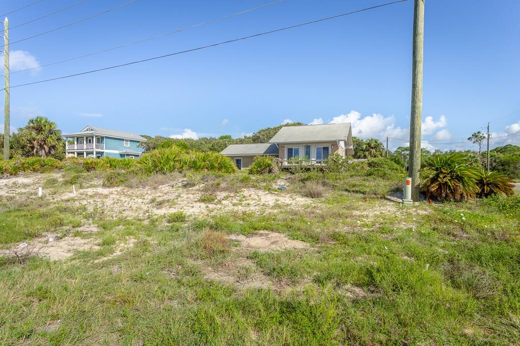481 E Gulf Beach Dr — photo
