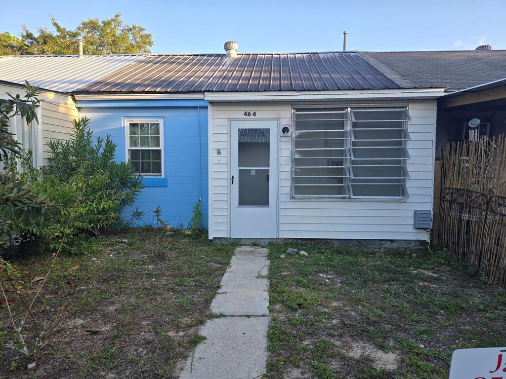 46 Carlton Ave 4 — photo