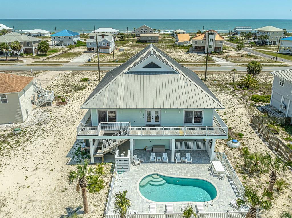 809 E Gulf Beach Dr — photo