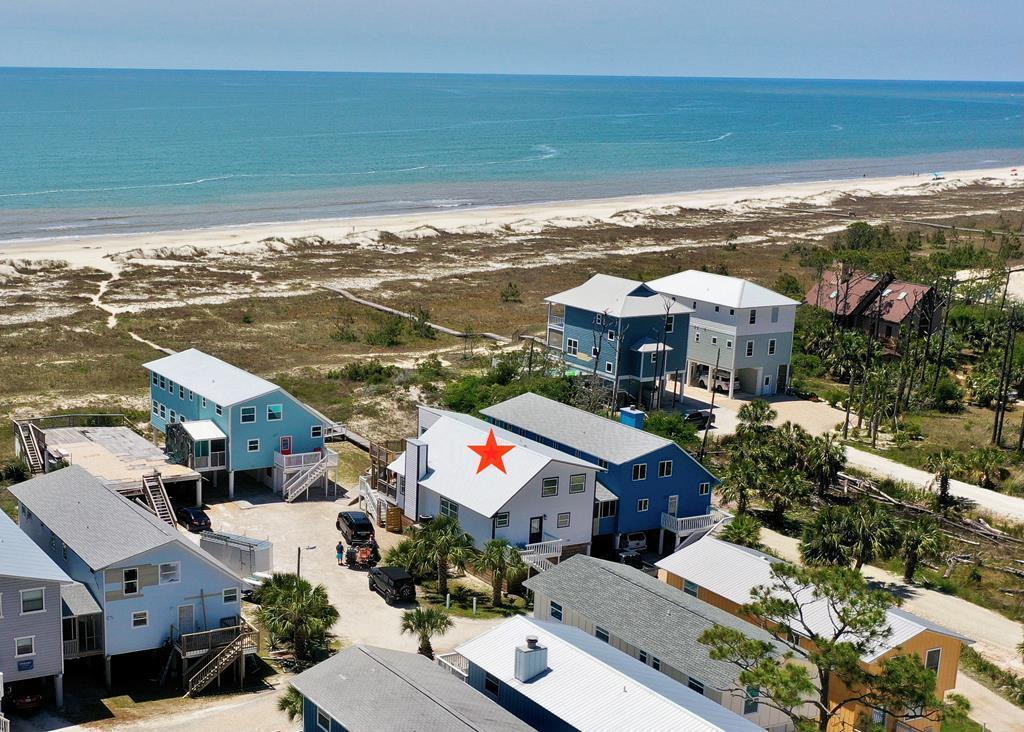 138 Cape Dunes Dr — photo