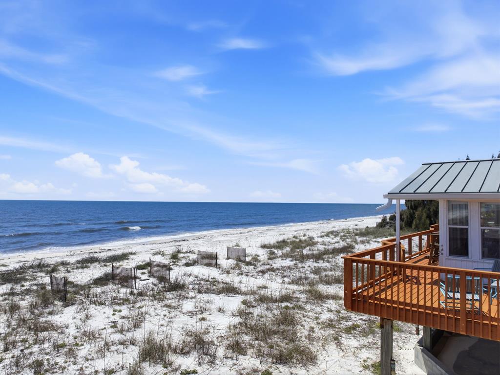 1659 Alligator Dr — photo