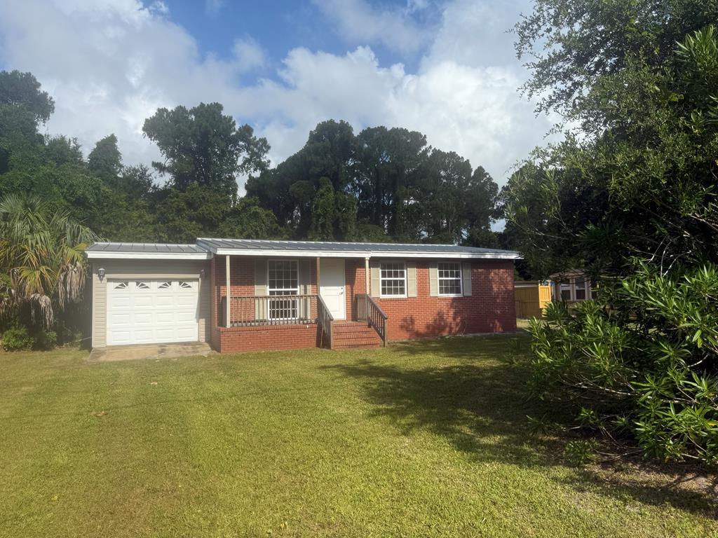 18 Apalachee St — photo