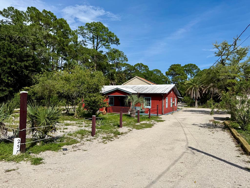 258 Patton Dr — photo