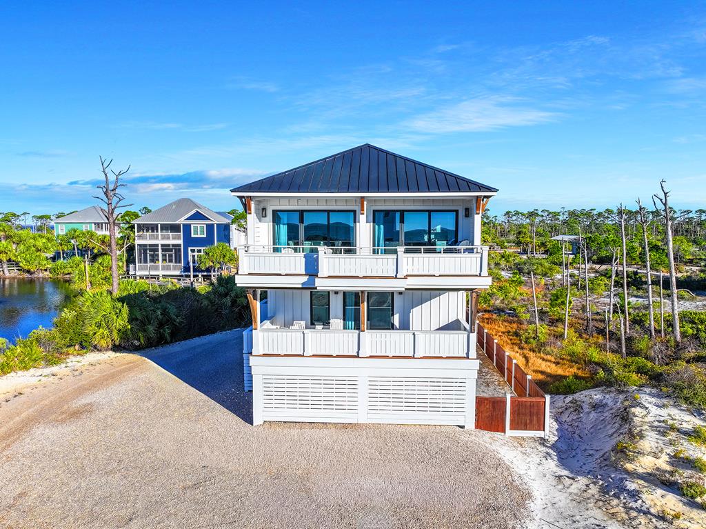 185 Swirly Sun Dr — photo