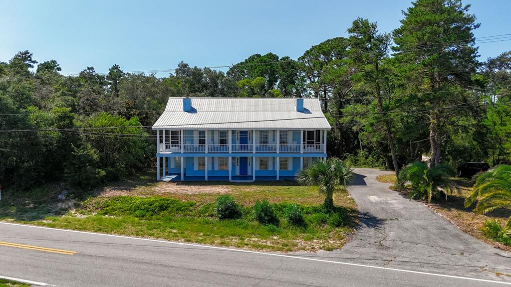 1617 Hwy 98 E — photo