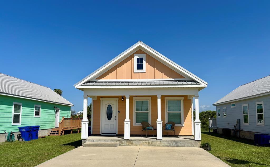 111 Ocean View Dr — photo