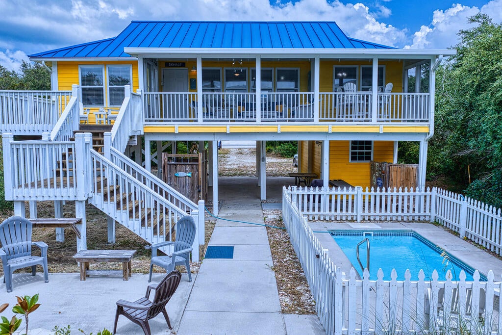 848 W Gulf Beach Dr — photo
