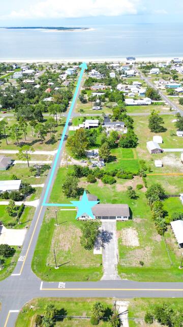 Home in Port St. Joe, FL 32456 — photo 2