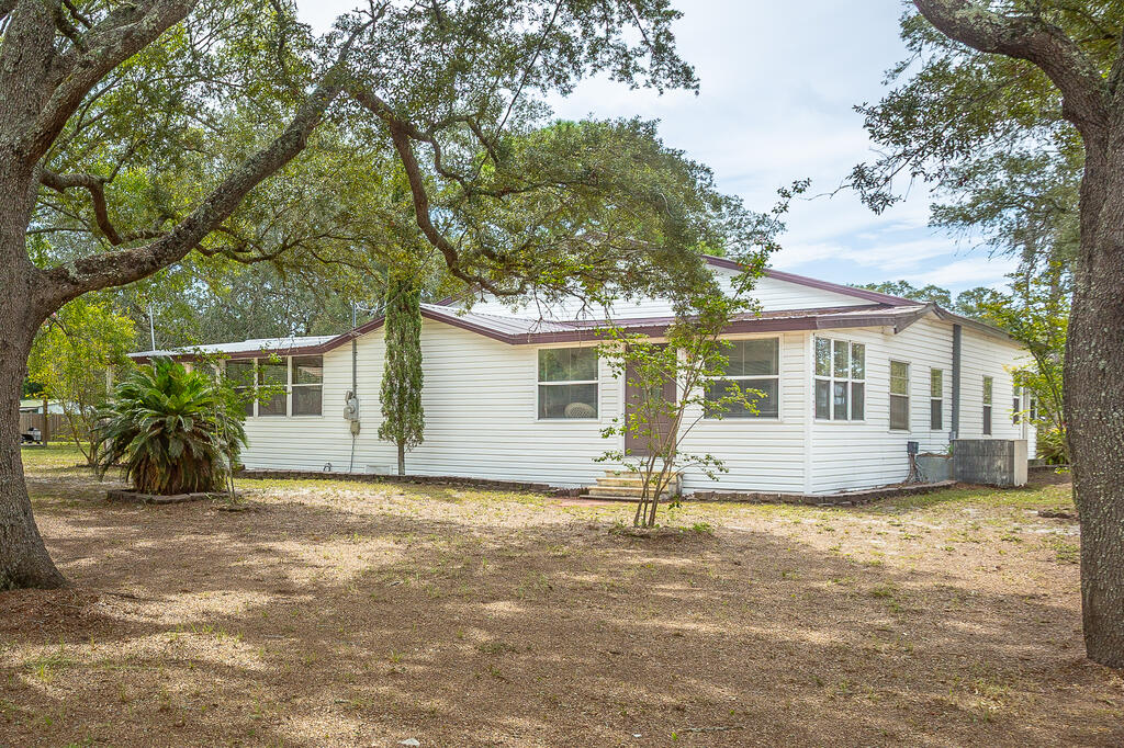 248 Old Ferry Dock Rd — photo