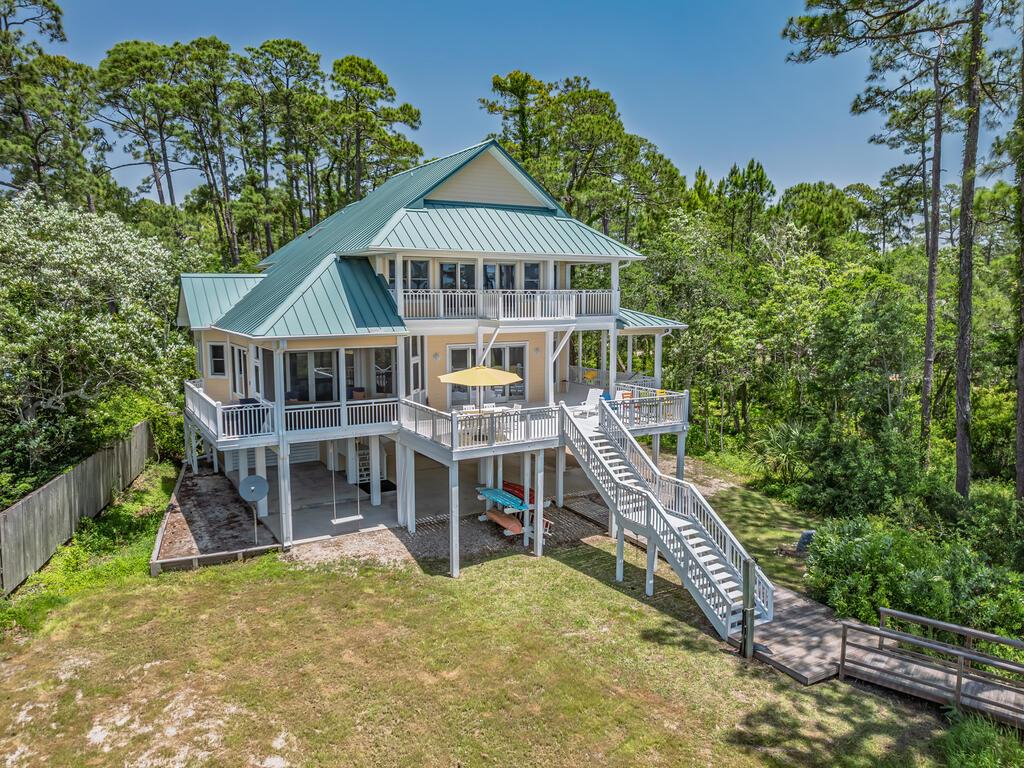 4522 St Teresa Landings Rd — photo
