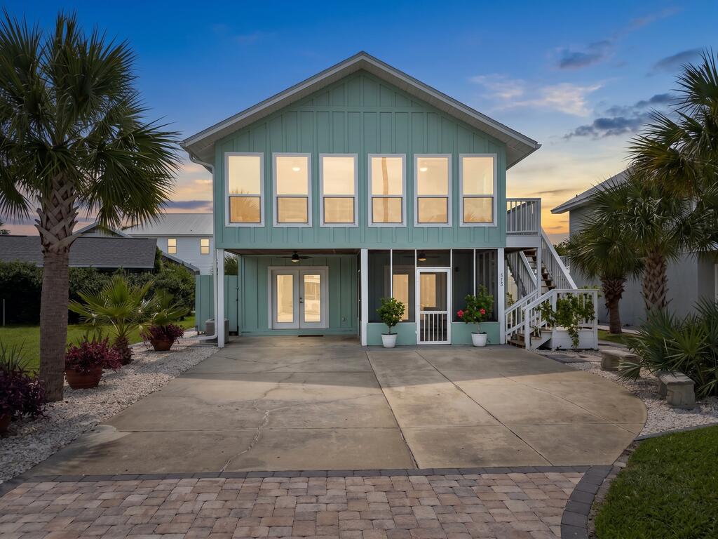 216 Gulf Aire Dr — photo