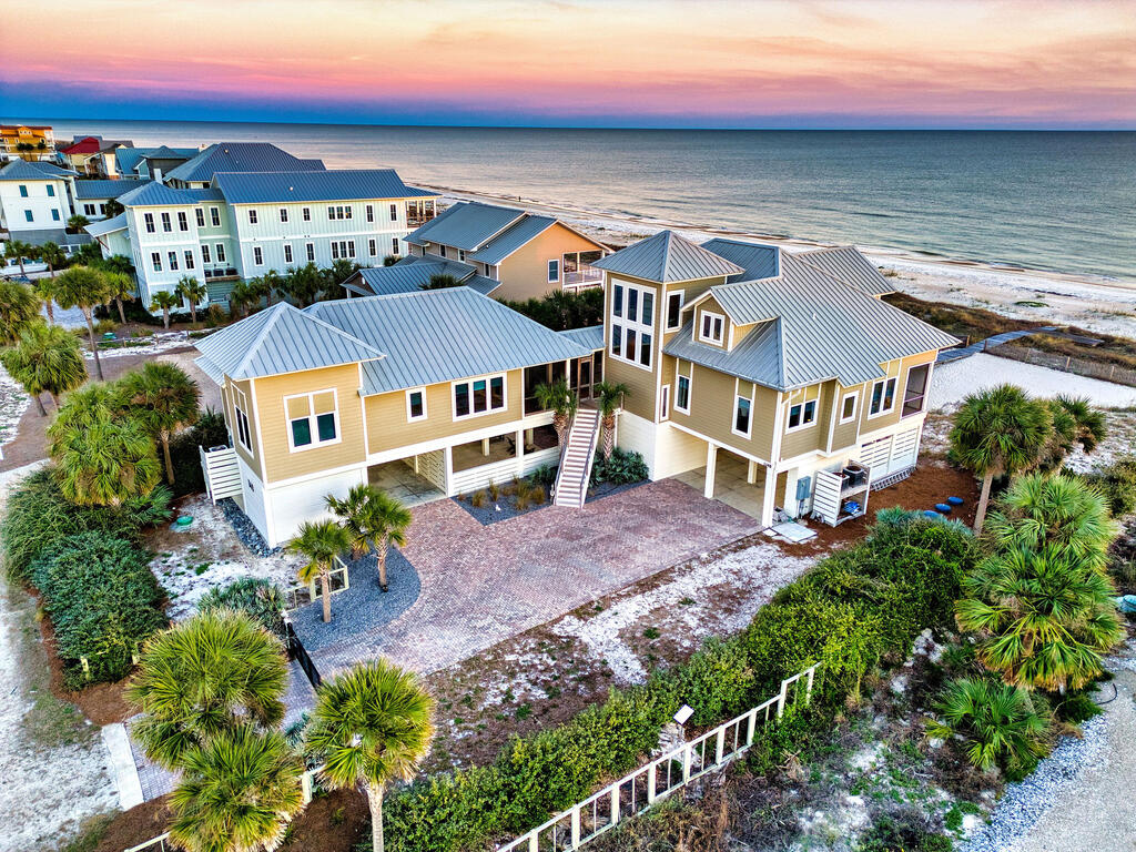 1148 E Gulf Beach Dr — photo