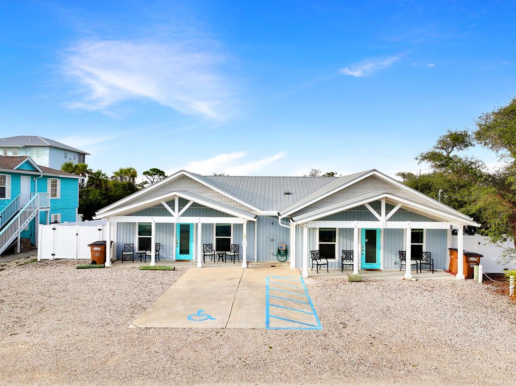 115/117 Cancun Dr — photo