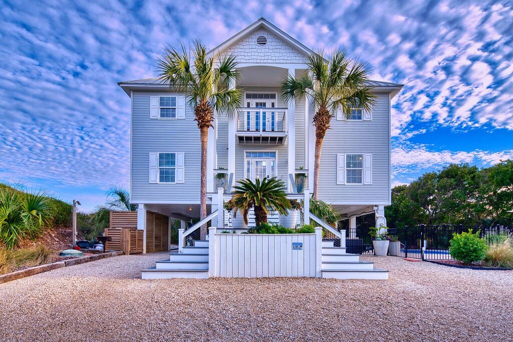 1532 Seaside Dr — photo