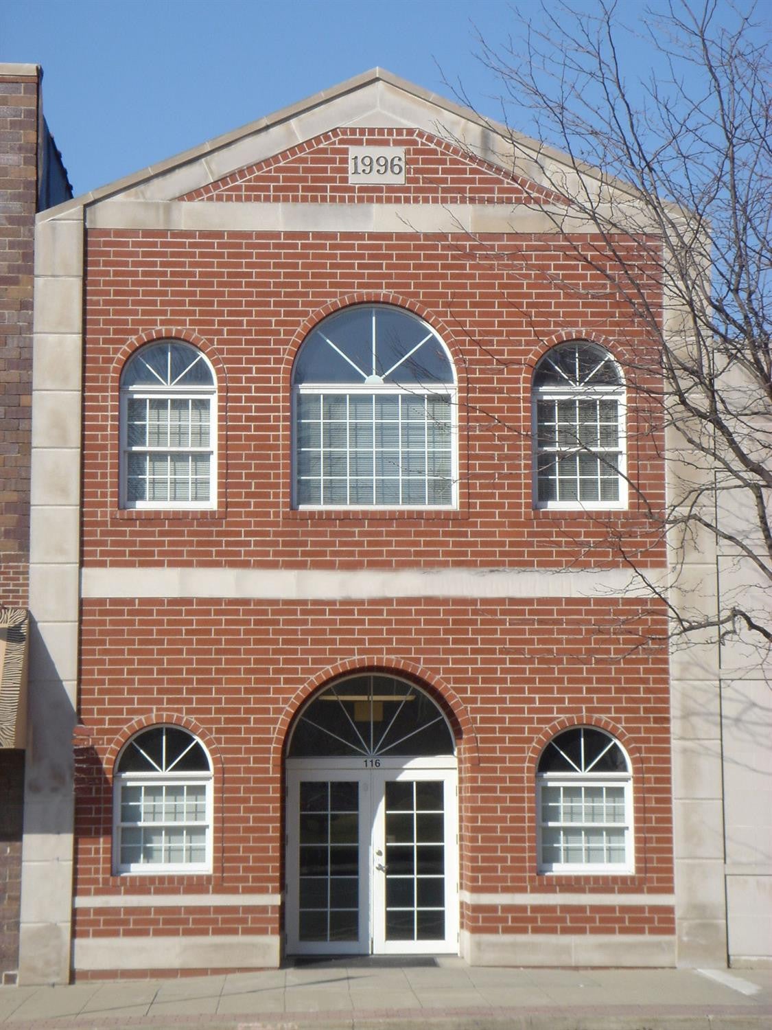 116 W Clark Street — photo