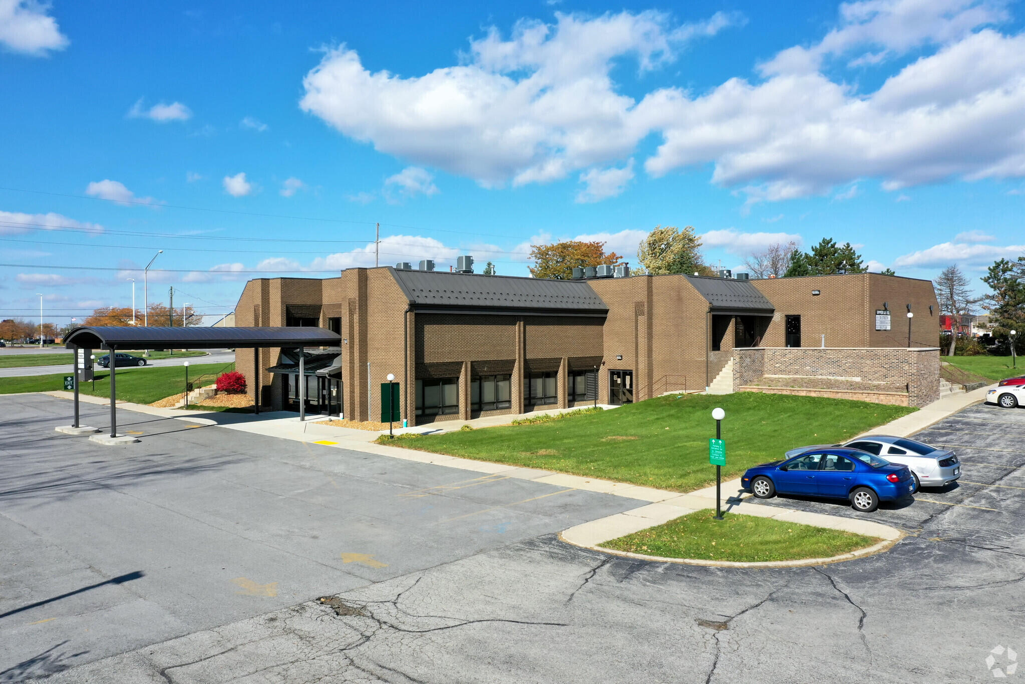 8127 Merrillville Road — photo