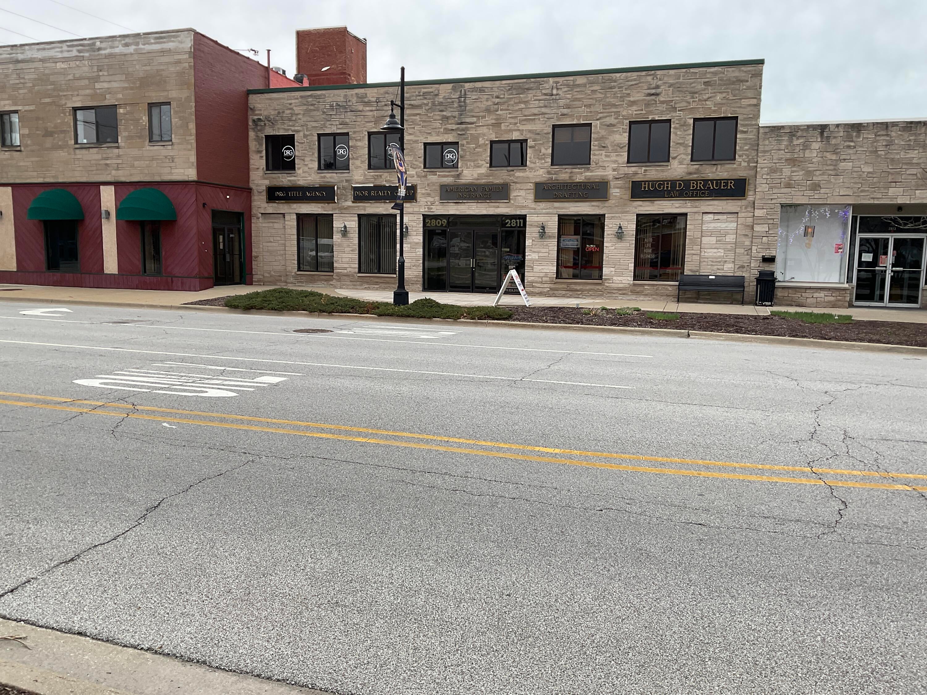 2809 Highway Avenue Ab — photo