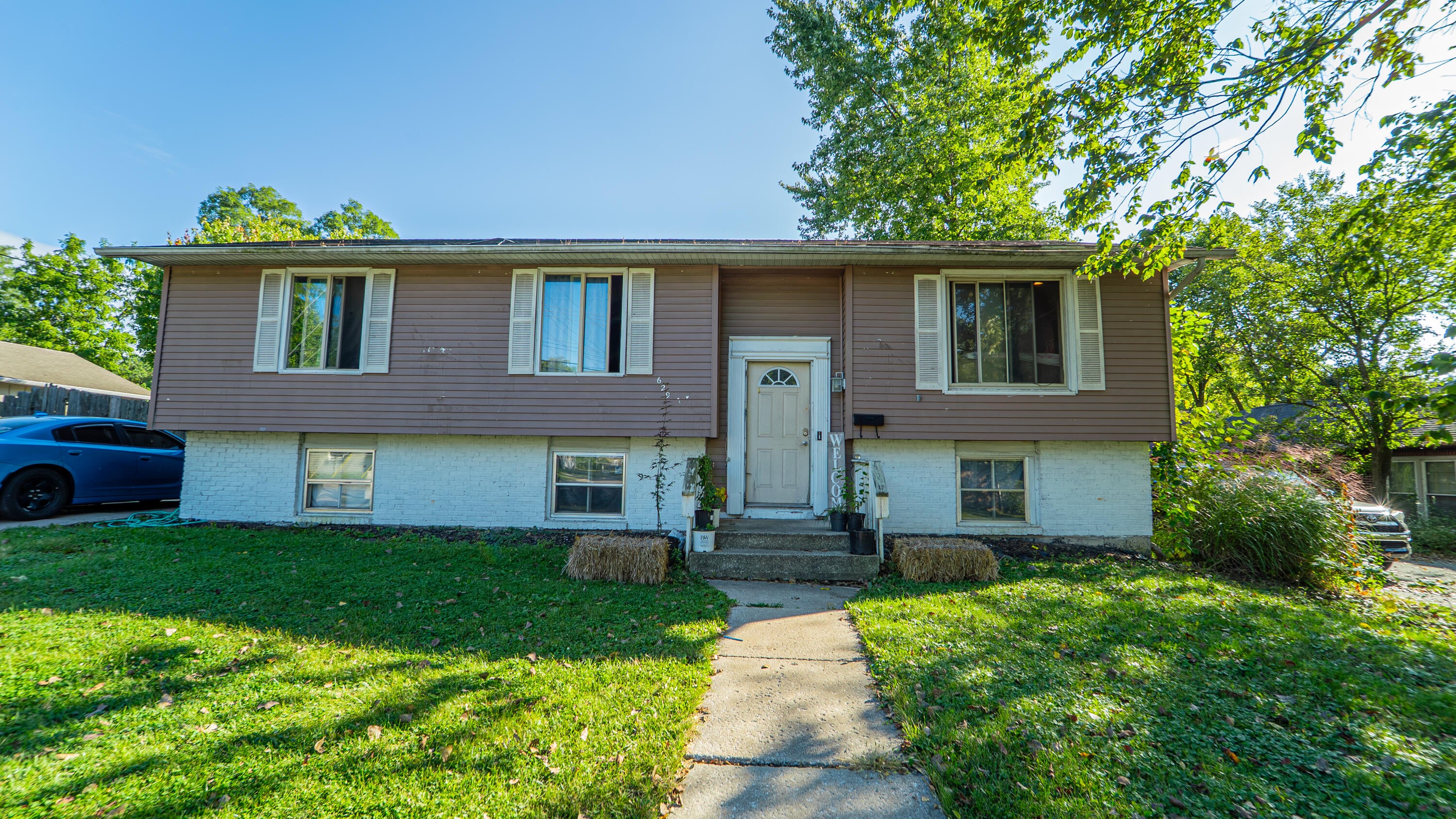 629 W South Street — photo