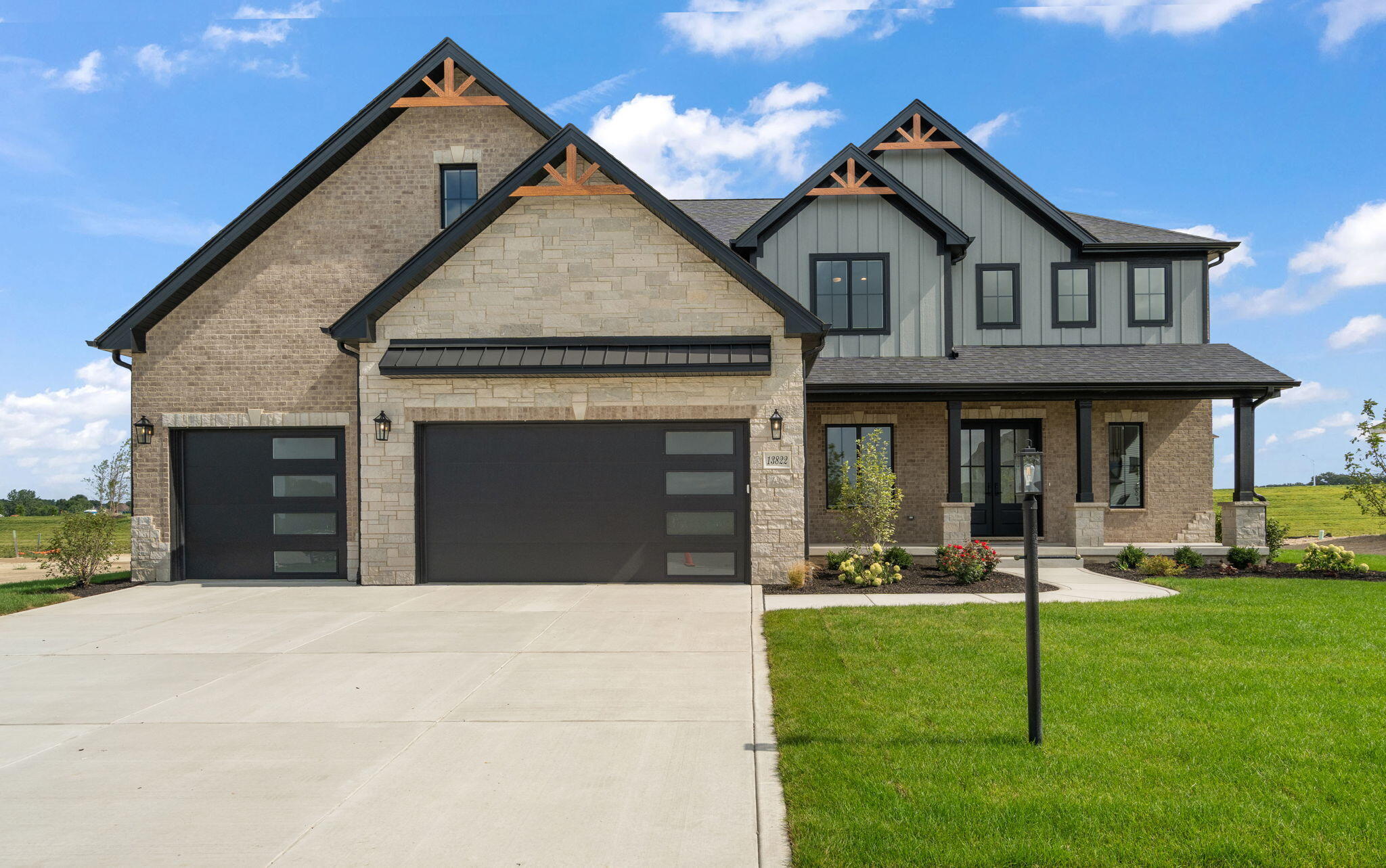 13822 Waterleaf Drive — photo