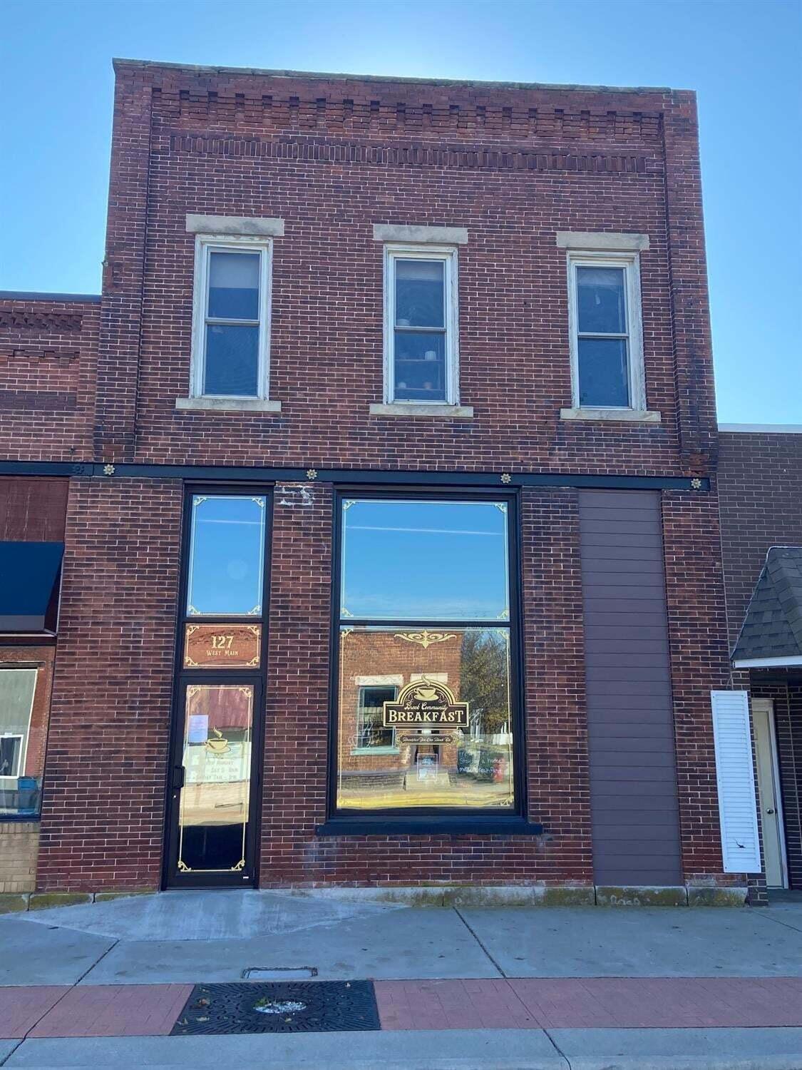 127 W Main Street — photo