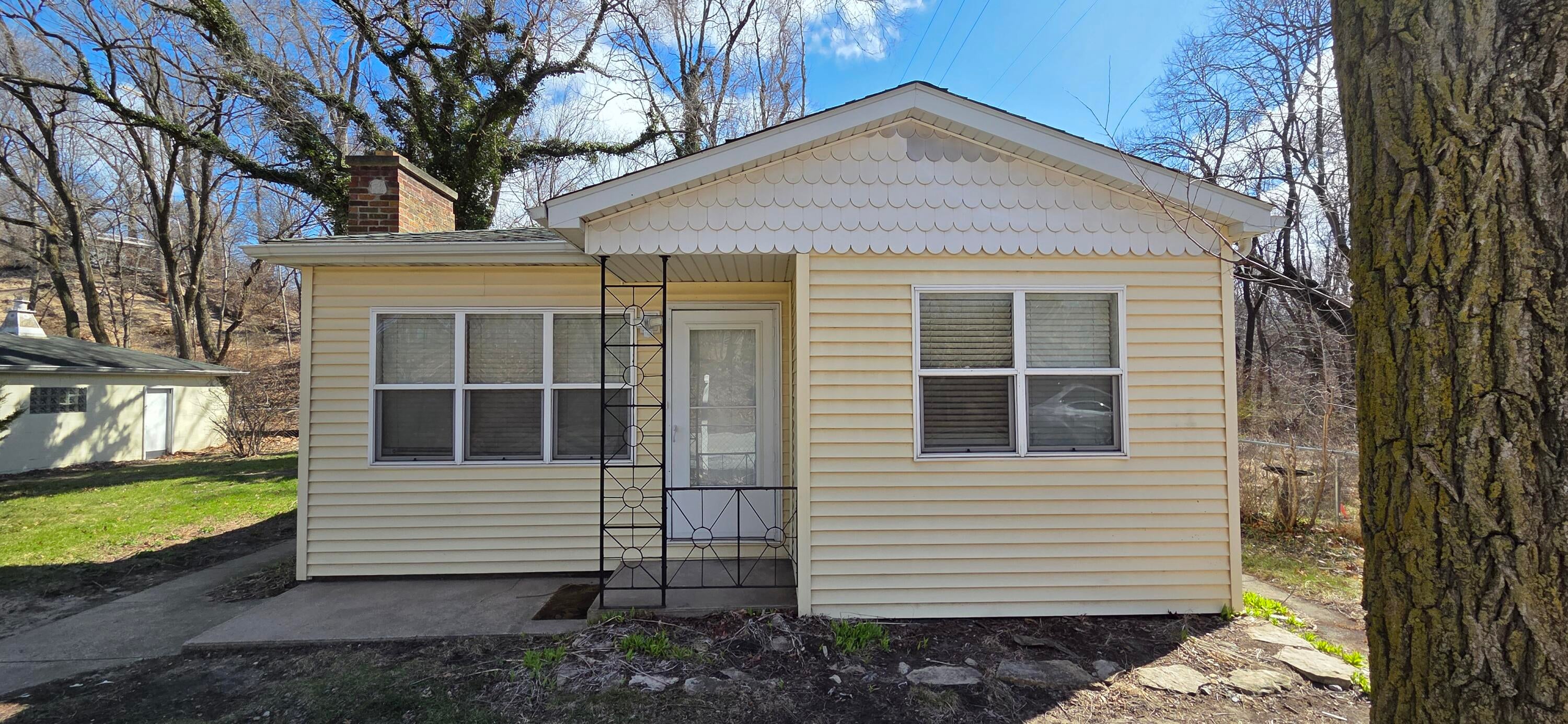 801 N Shelby Street — photo