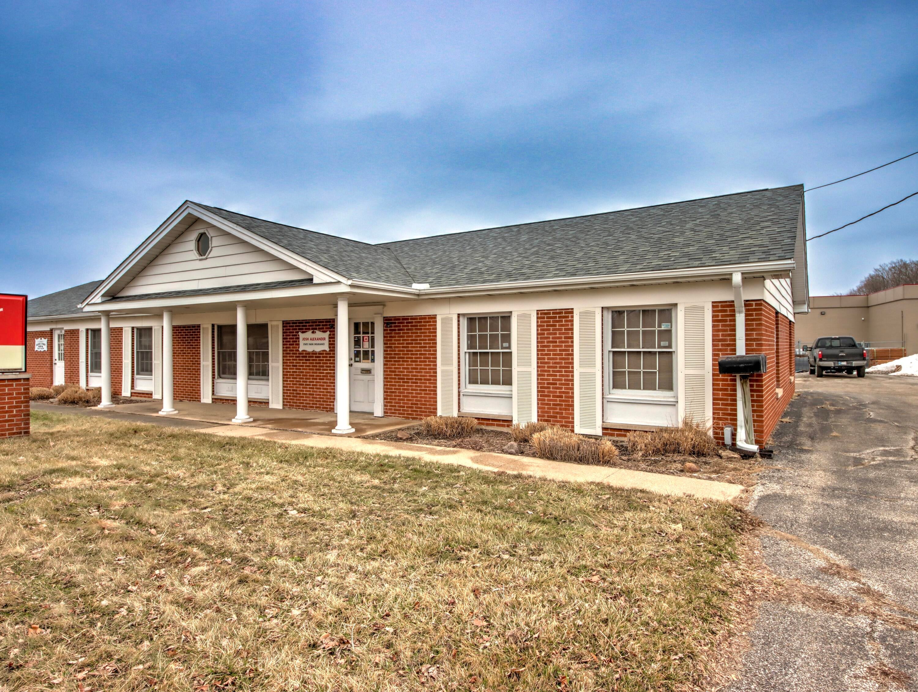 111 Longwood Drive — photo