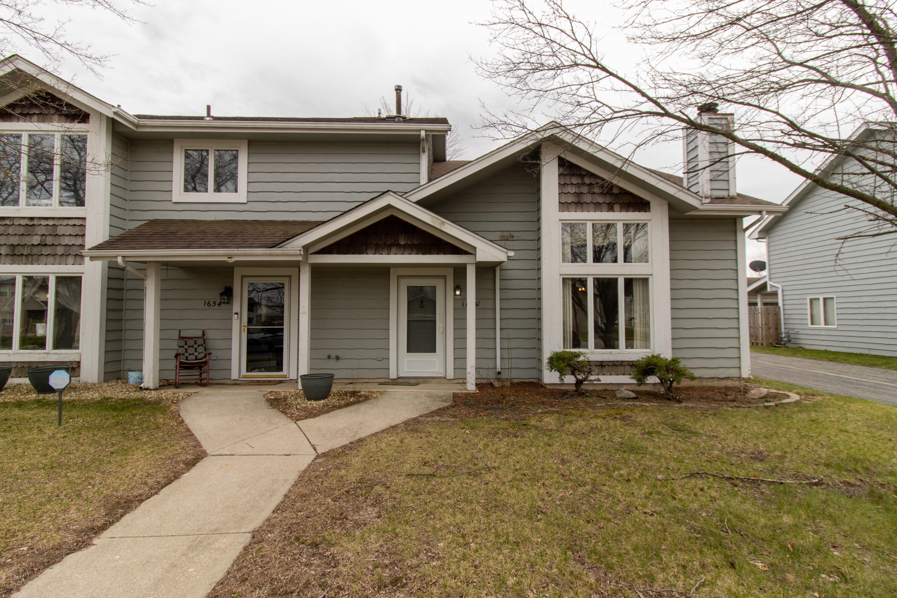 1650 Heritage Drive — photo
