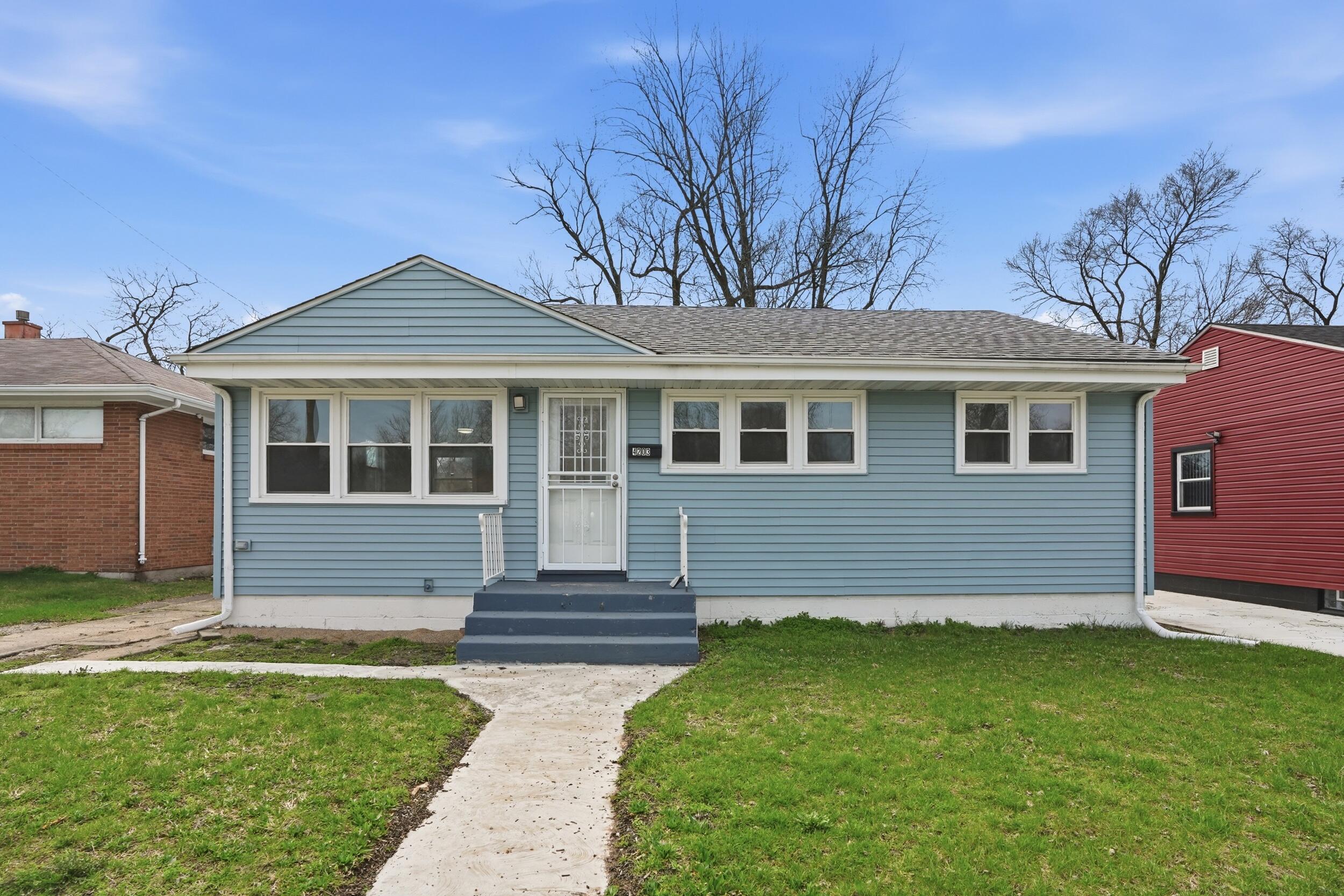 4203 E 12th Place — photo