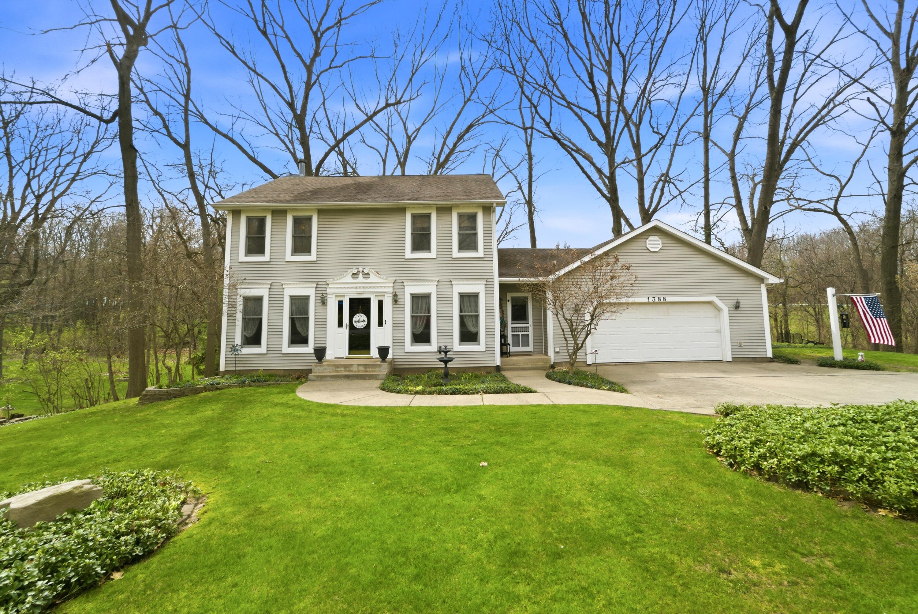 1388 N Cortland Lane — photo