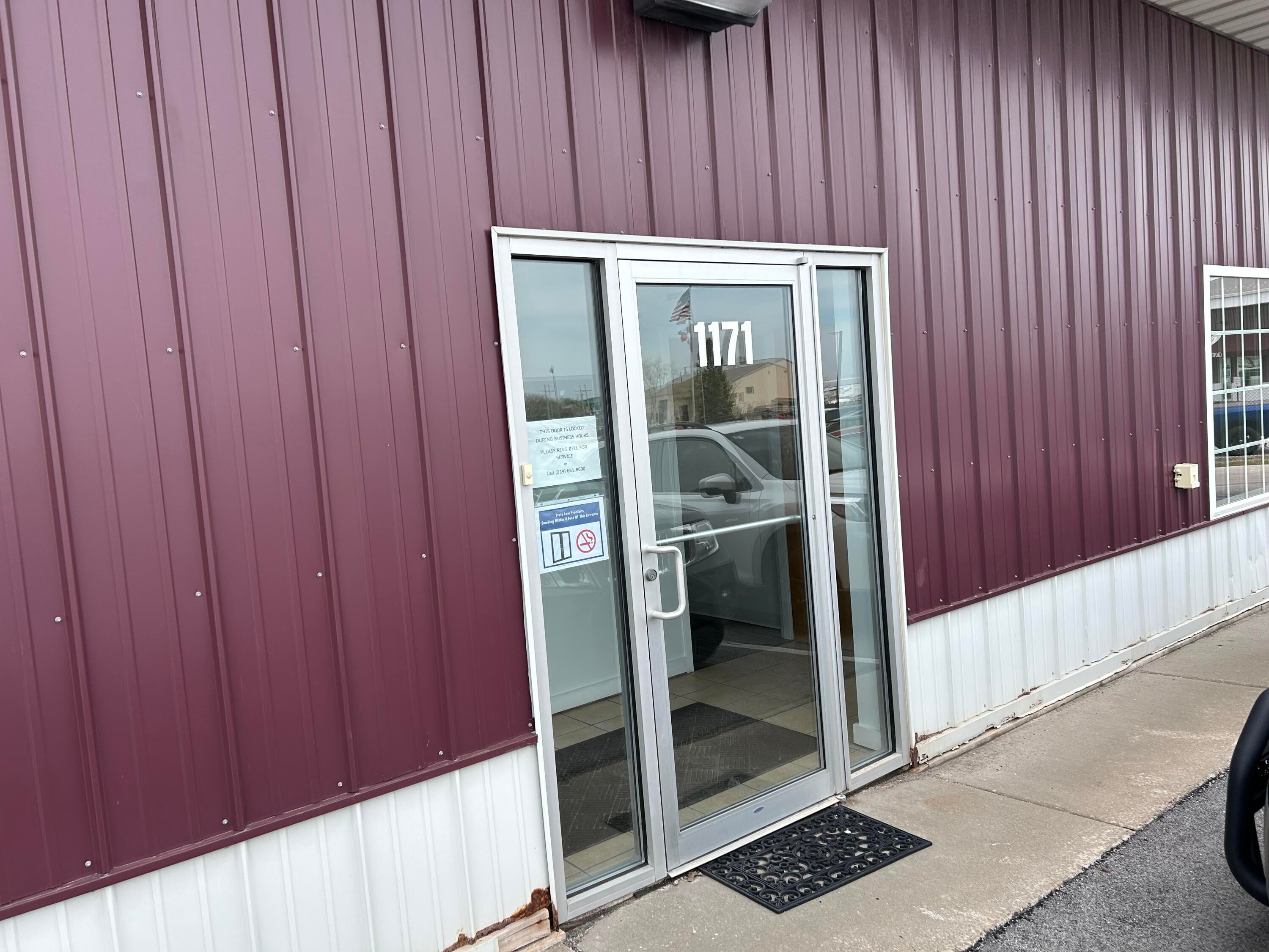 1175 Erie Court — photo
