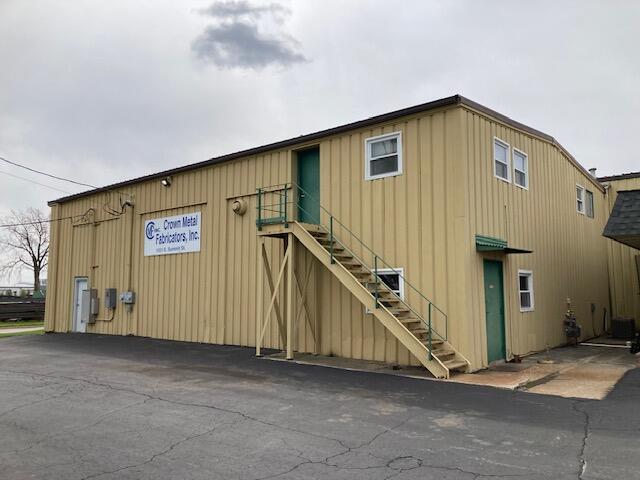 1031 E Summit Street — photo