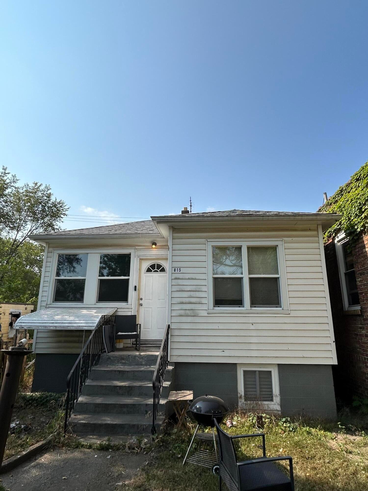 815 W 25th Avenue — photo