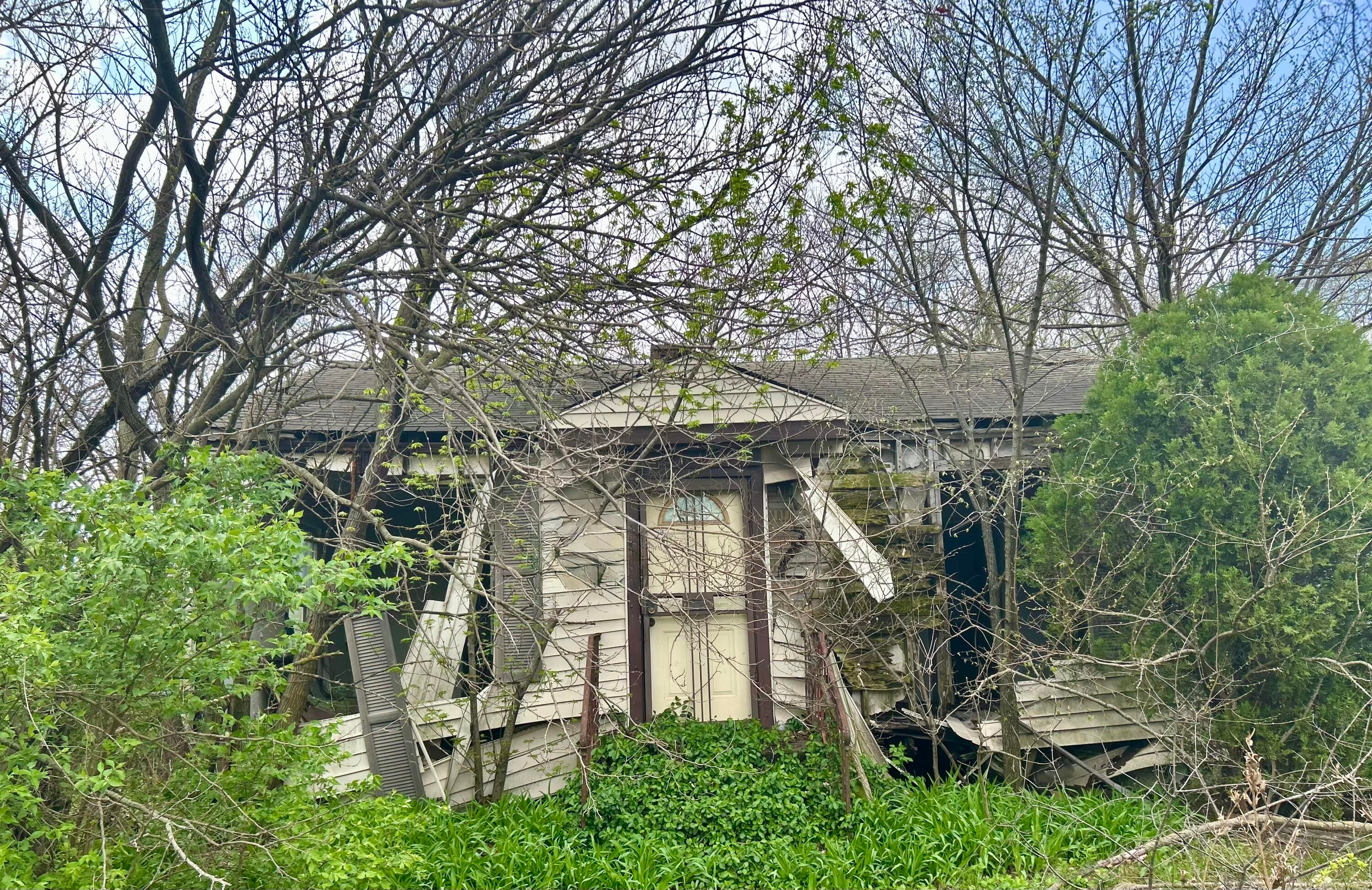 2144 Kentucky Street — photo