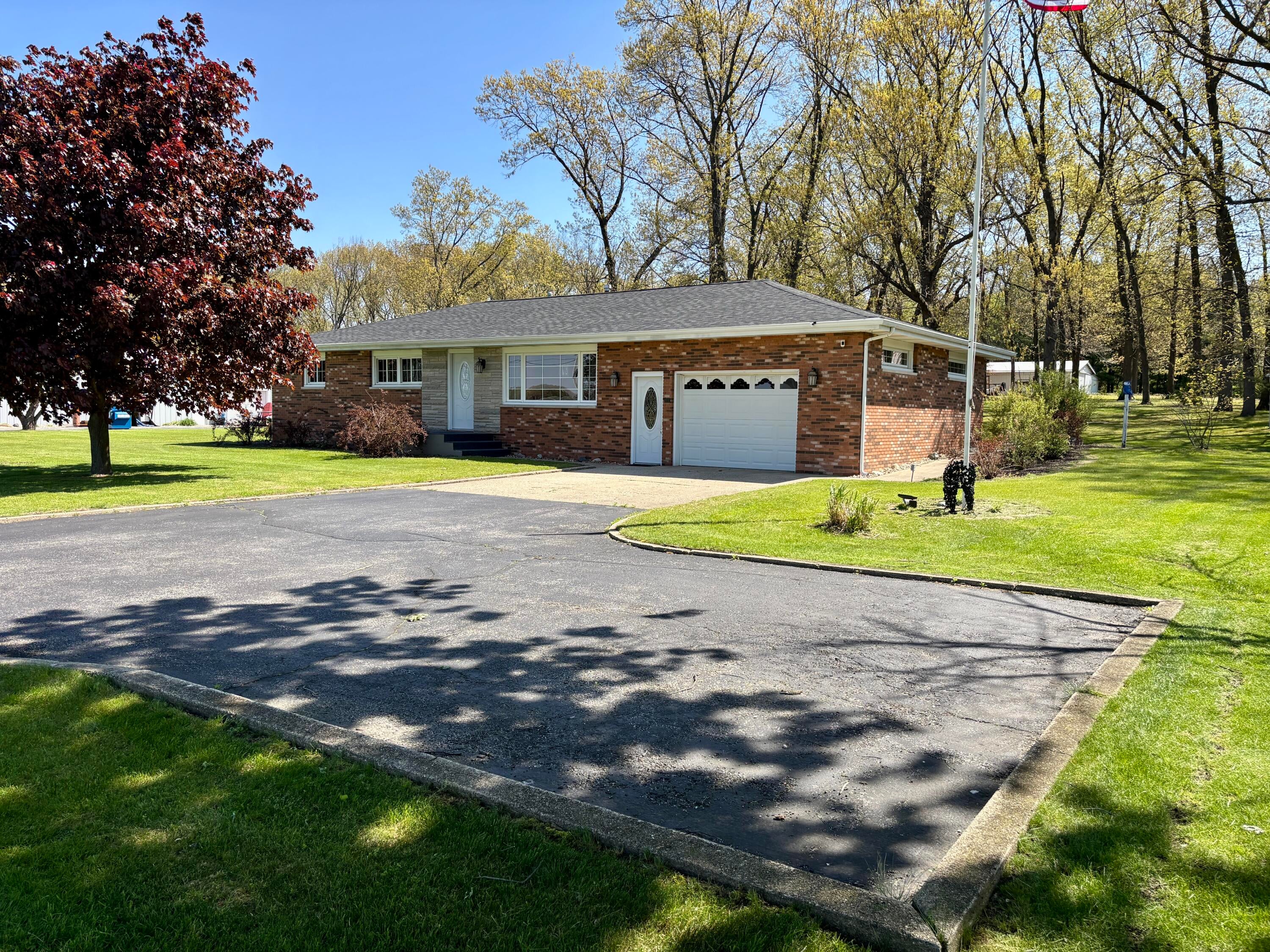 4320 S 350 W — photo