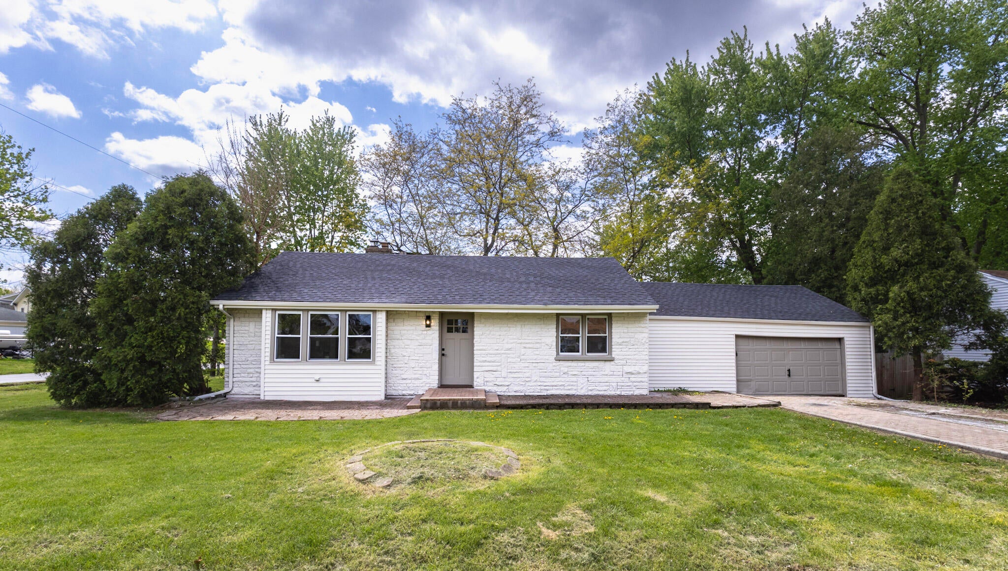 11105 W 105th Place — photo