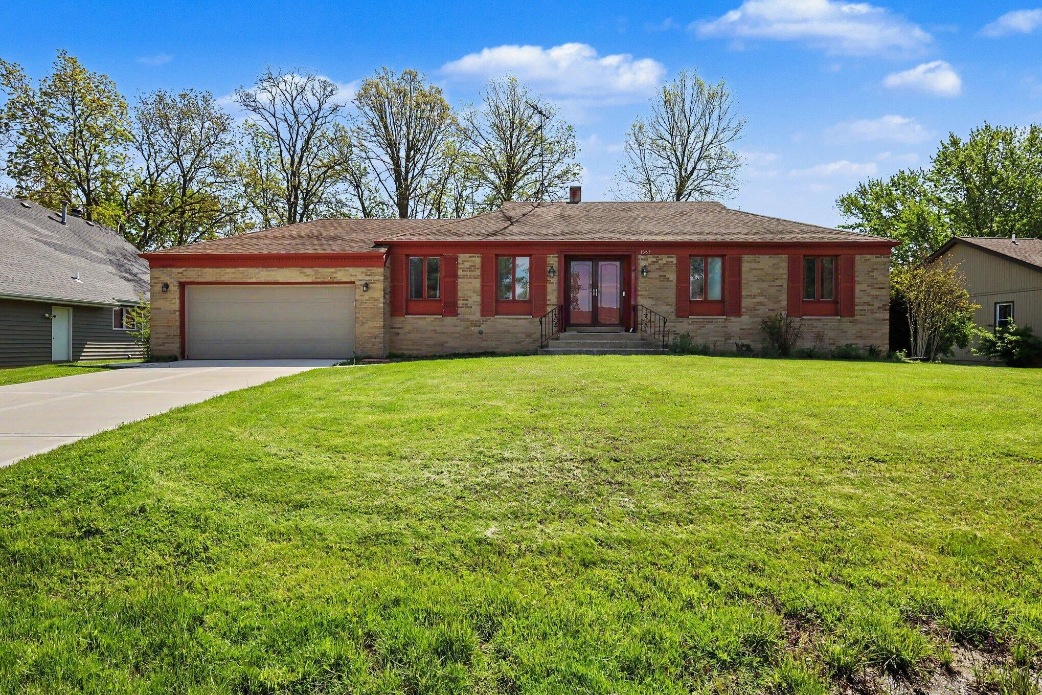 1385 Brandywine Road — photo