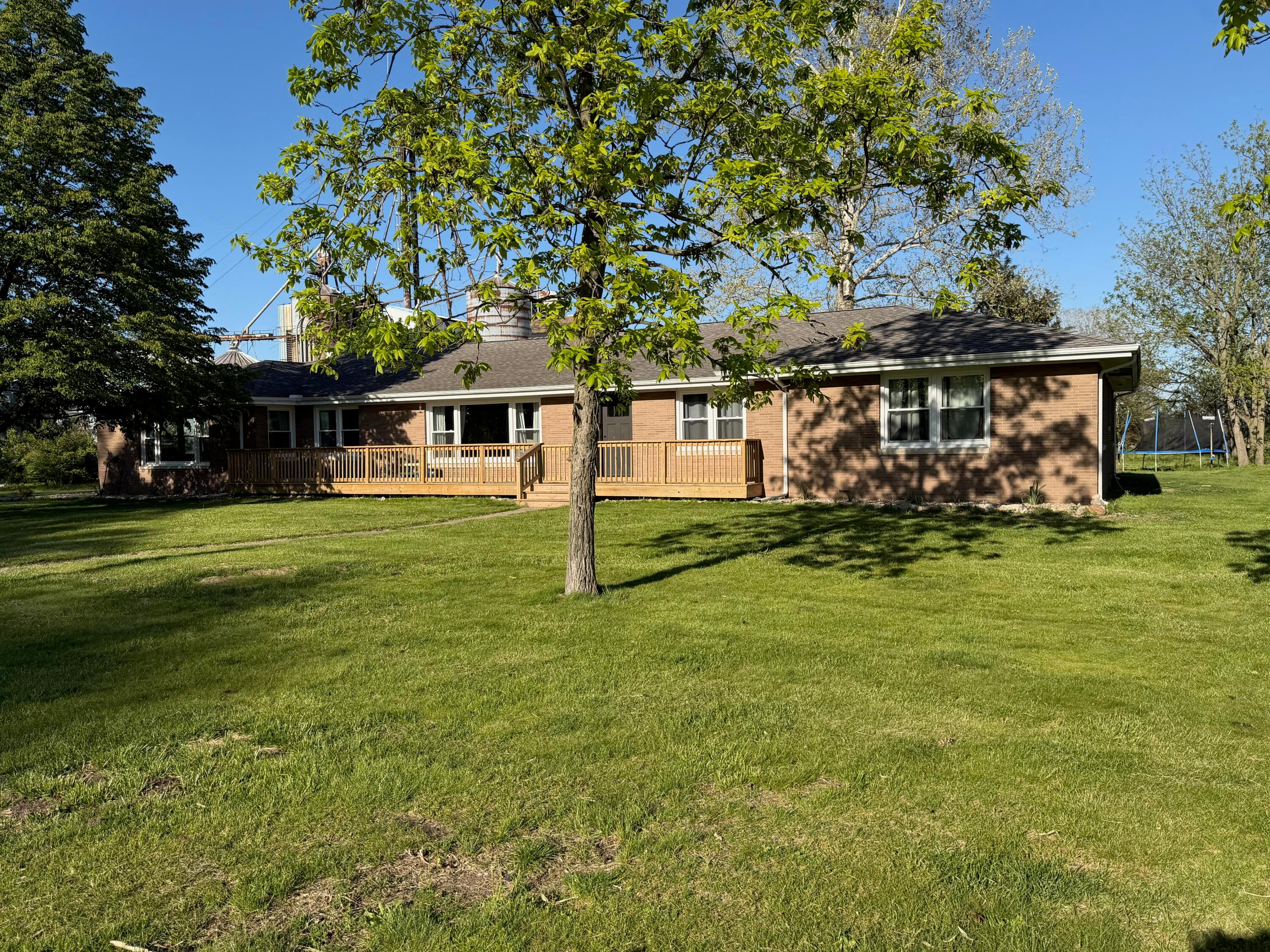 6552 N 1150 W — photo