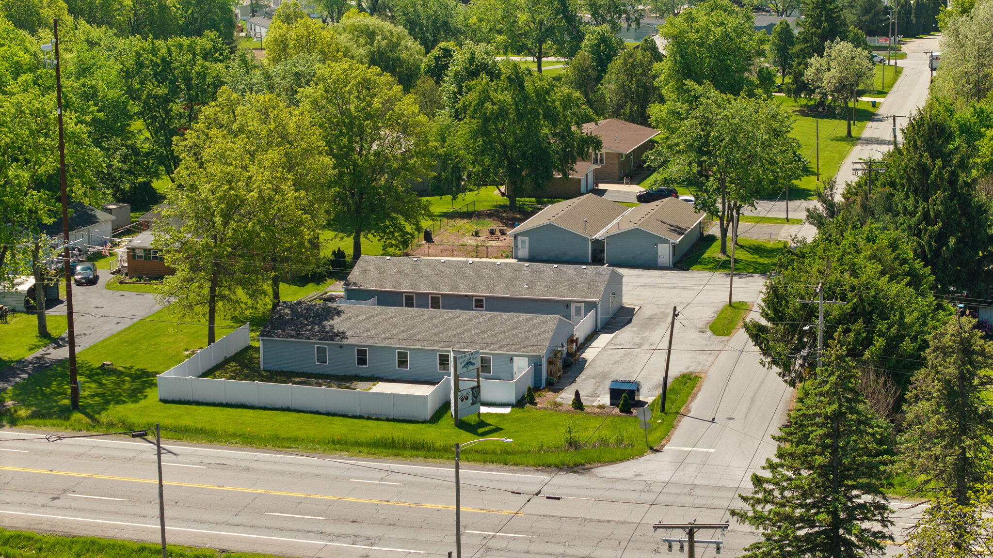 1147 N Salt Creek Road — photo