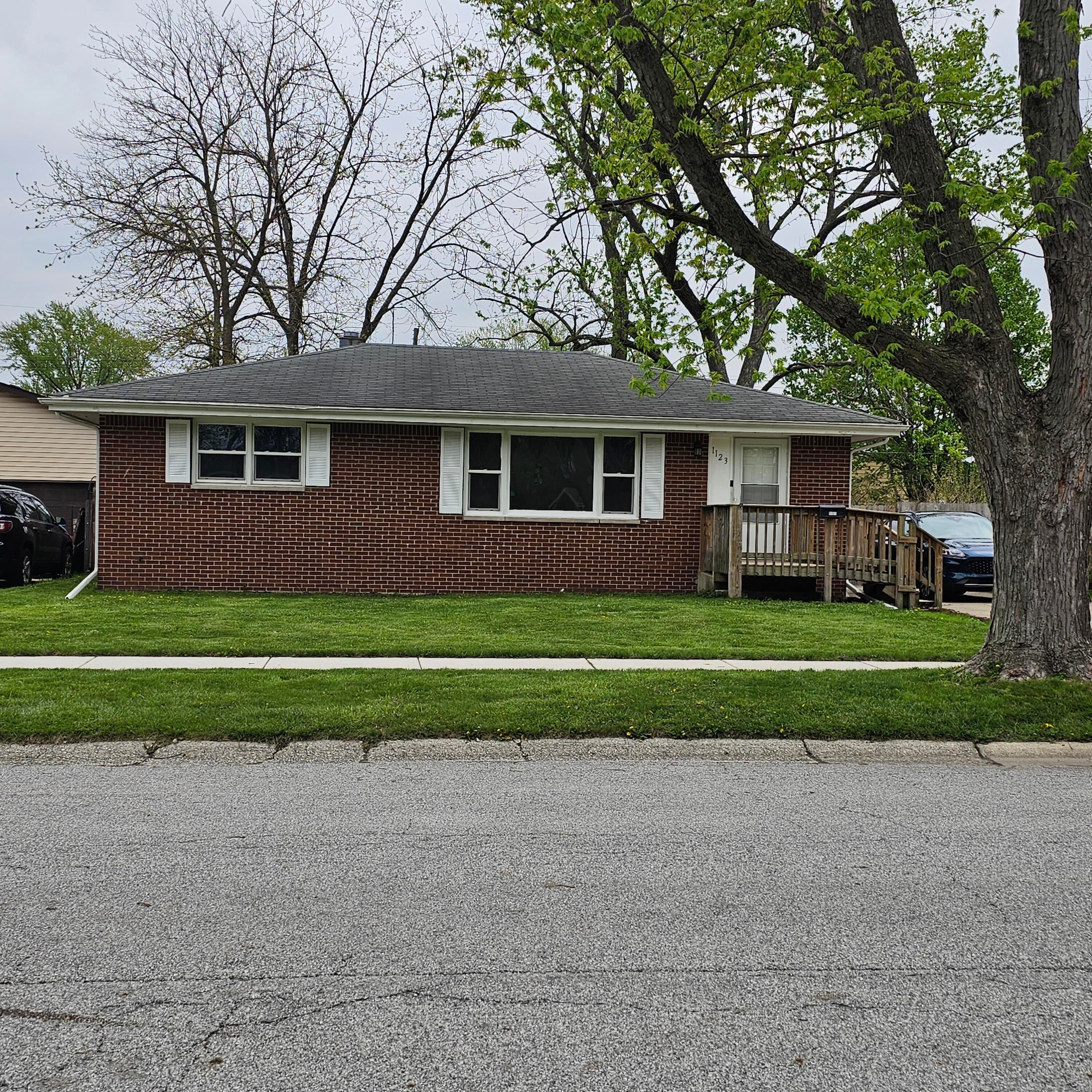 1123 N Wood Street — photo