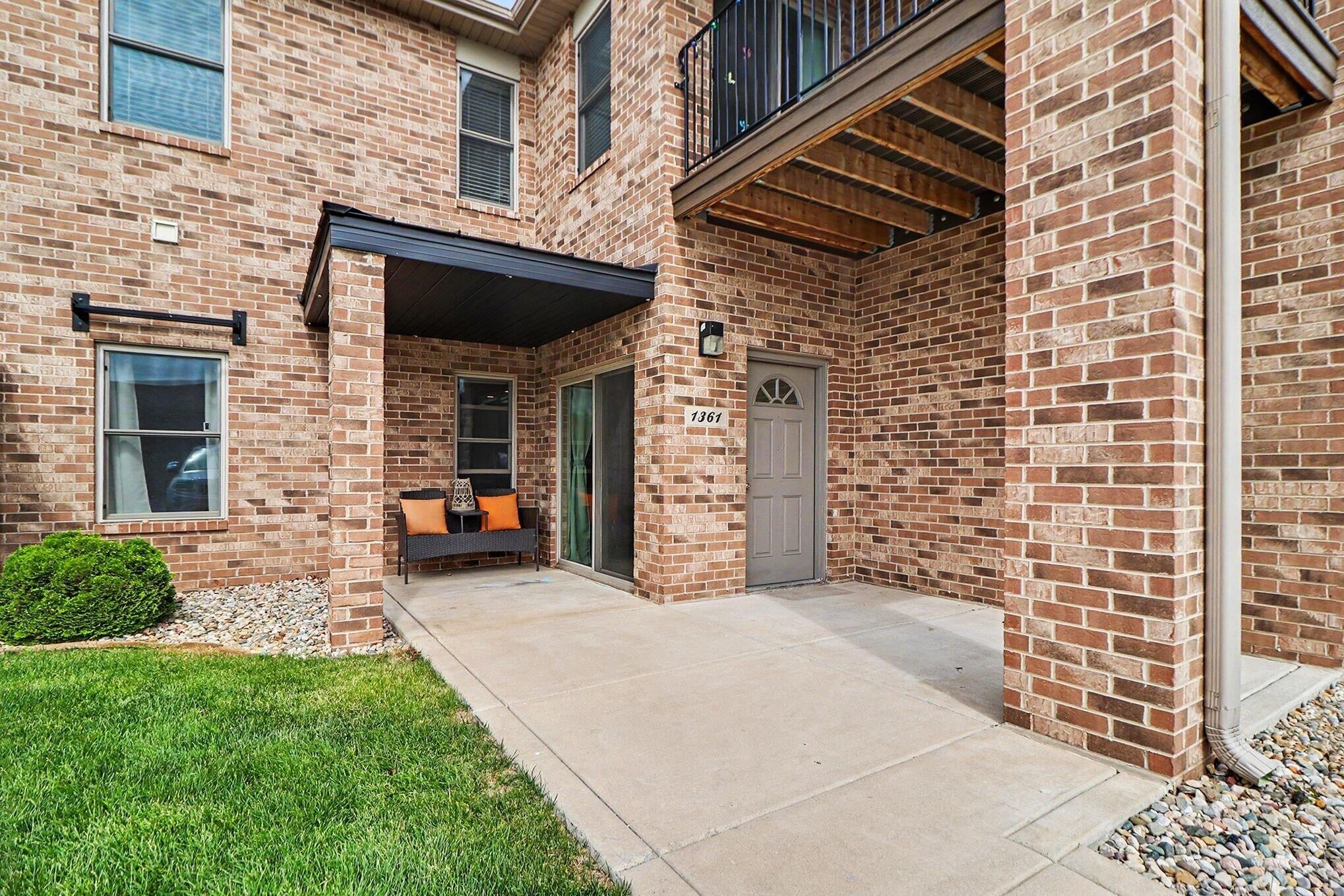 1361 Prairie Drive — photo