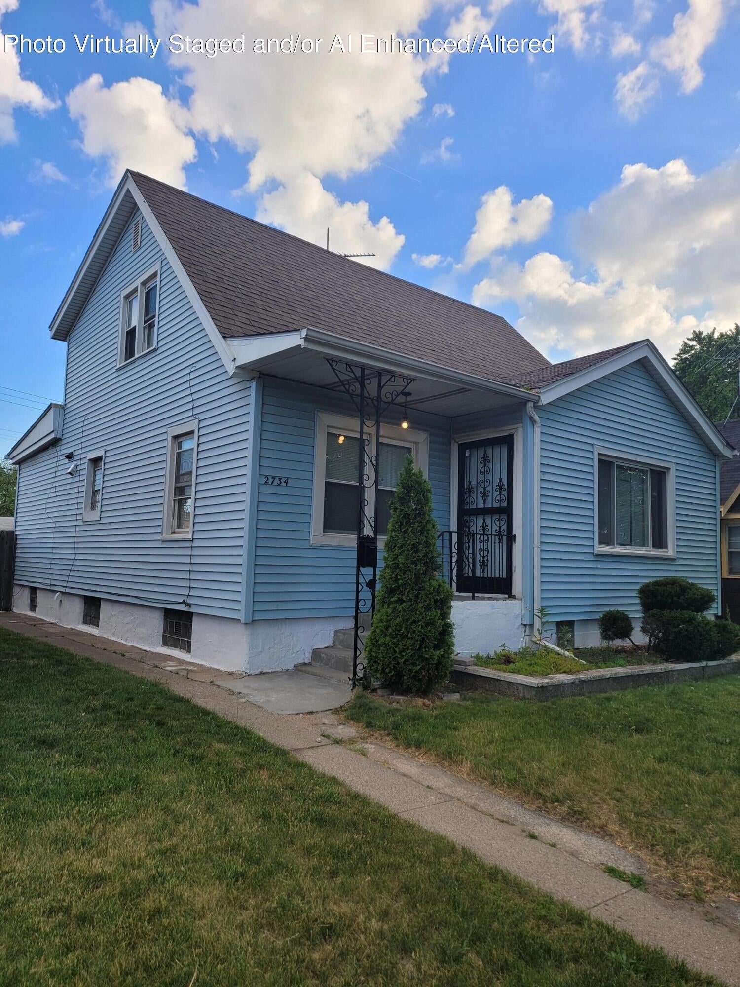 2734 Cleveland Street — photo