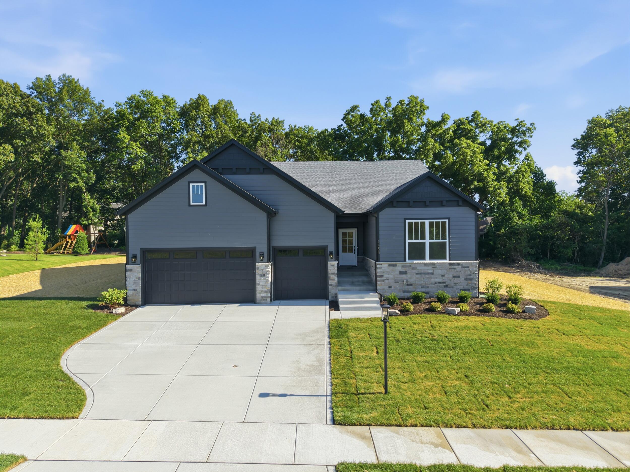 1455 Winding Brook Drive — photo